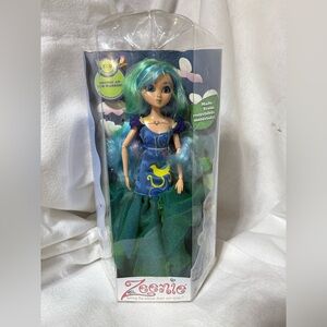 Zeenie Dollz “Zennia”as "Mother Earth" 2013 Collectible Doll